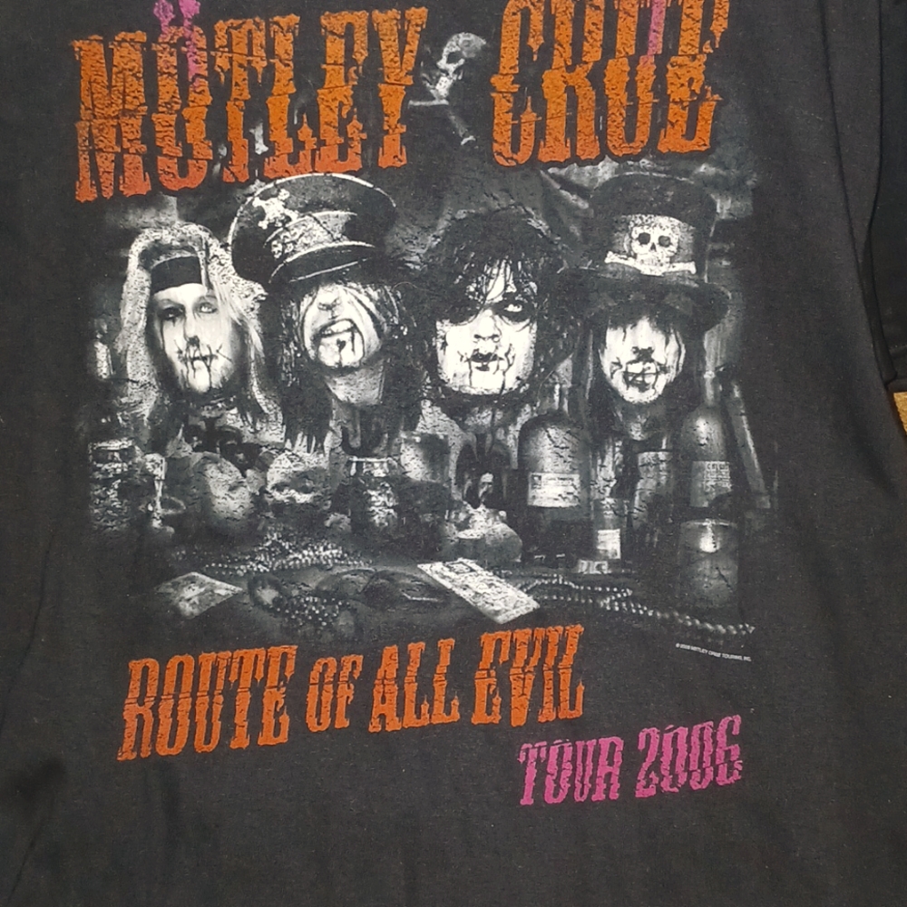 Motley Crue t-shirt